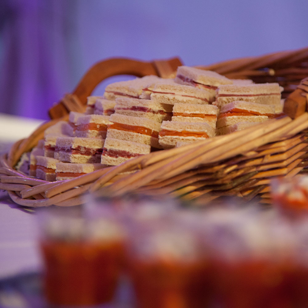 Traiteur de cocktail et buffet pour receptions professionnelles à La Rochelle Aytré